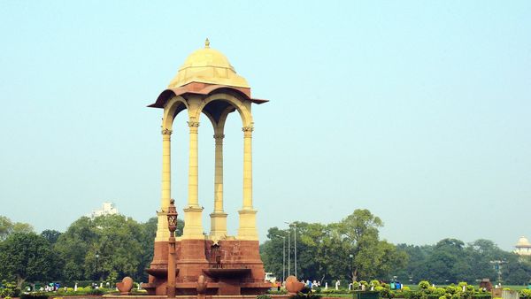New York, USA to Delhi, India roundtrip for only Rs 27,000