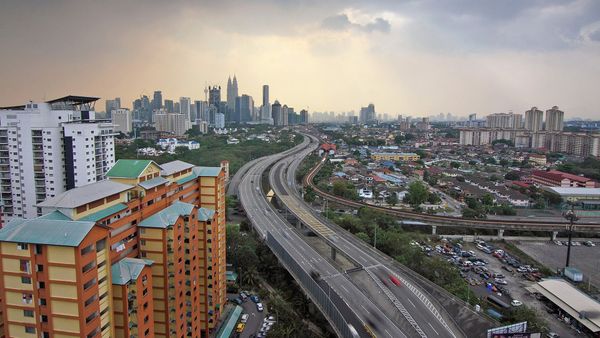 Cheap tickets from Hyderabad to Kuala Lumpur, Malaysia for ₹9009