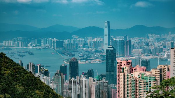 Cheap tickets from Kolkata to Hong Kong for ₹17636 ($276)