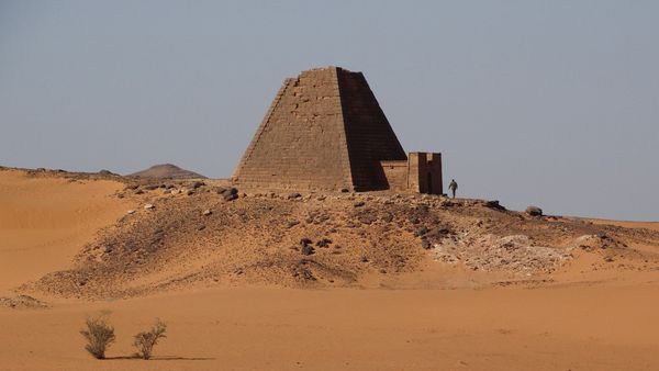Cheap flights from Mumbai to Khartoum, Sudan for ₹17048 ($265)