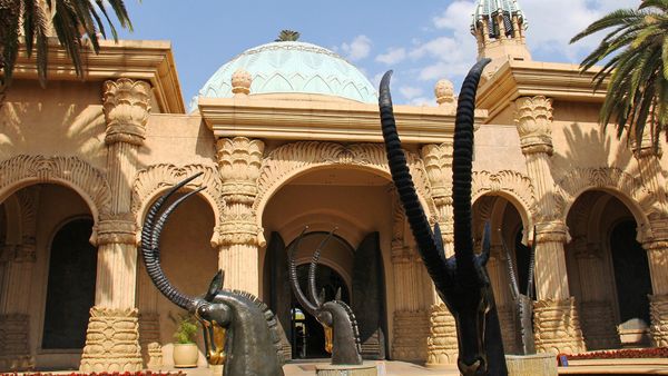 Cheap ticket from Mumbai to Johannesburg, South Africa for ₹17143 ($263)