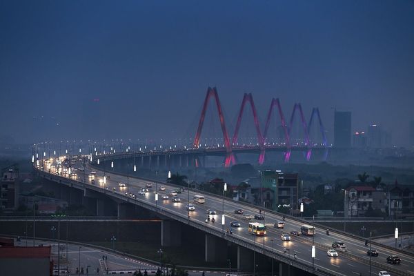 Cheap flights from Bengaluru to Hanoi for ₹ 16138 ($ 235)