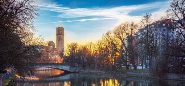 Cheap flights from Mumbai to Munich for ₹ 27952 ($ 389)