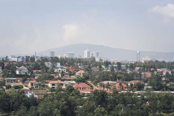 Mumbai to Kigali round-trip for ₹ 25499 ($ 362)